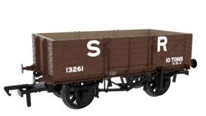 Rapido Trains 824021 SER/SECR 5-plank 10 ton open wagon – SR Pre-36 Brown No. 13261 OO Gauge