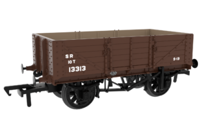 Rapido Trains 824025 SER/SECR 5-plank 10 ton open wagon – SR Post-36 Brown No. 13313 OO Gauge