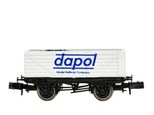 Dapol 2F-071-133 7 Plank Dapols Present Logo Weathered Finish N Gauge