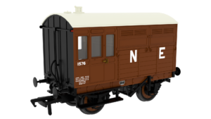 Rapido 829022 LNER ‘Evolution’ Horsebox No.1576 - OO Gauge