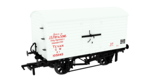 Rapido Trains 813908 | Diagram V32 TEVAN - No.105845 GWR Post-36 White - OO Gauge