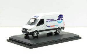 OXFORD DIECAST 76MSV004-APCws MERCEDES SPRINTER VAN APC - WS Holdco Group - 1:76 scale