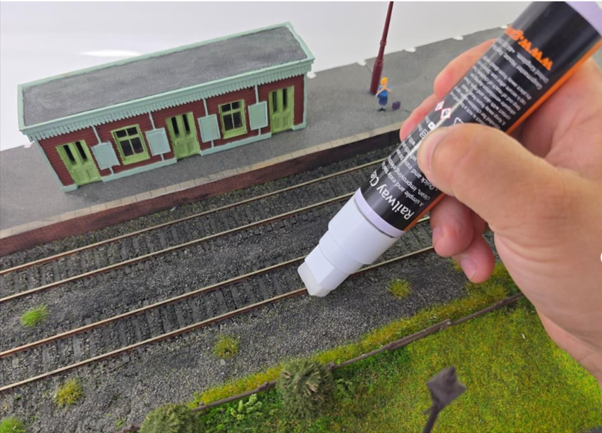 Gaugemaster GM568 Track Cleaning Pen (50ml)