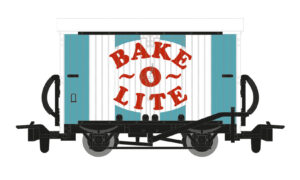 Peco GRAA003 OO-9 Box Van Wallace and Gromit Wash'N'Go OO9 Gauge