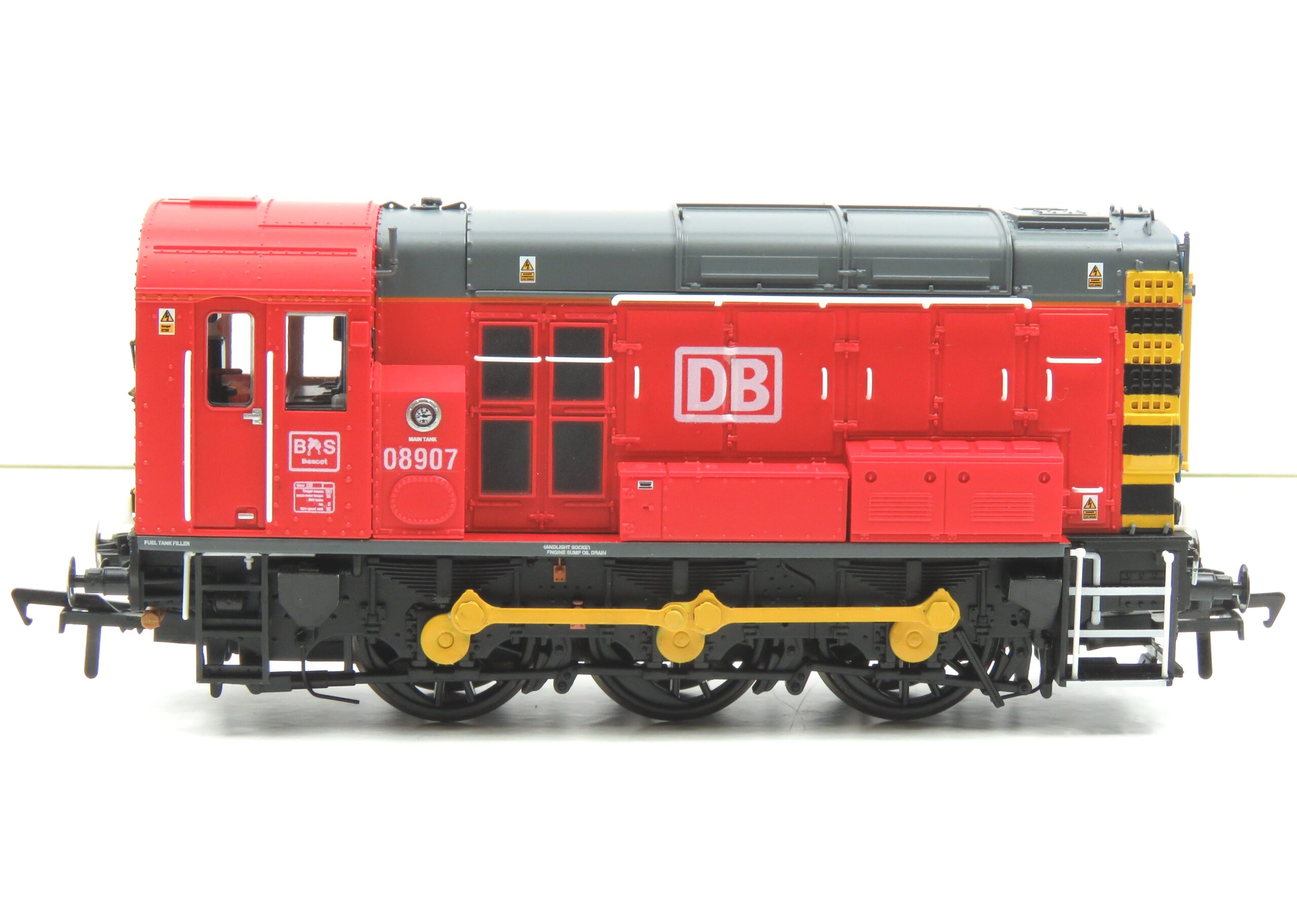 Bachmann RRB08907 Class 08 08907 DB Red OO - Gauge DCC READY / REWORK