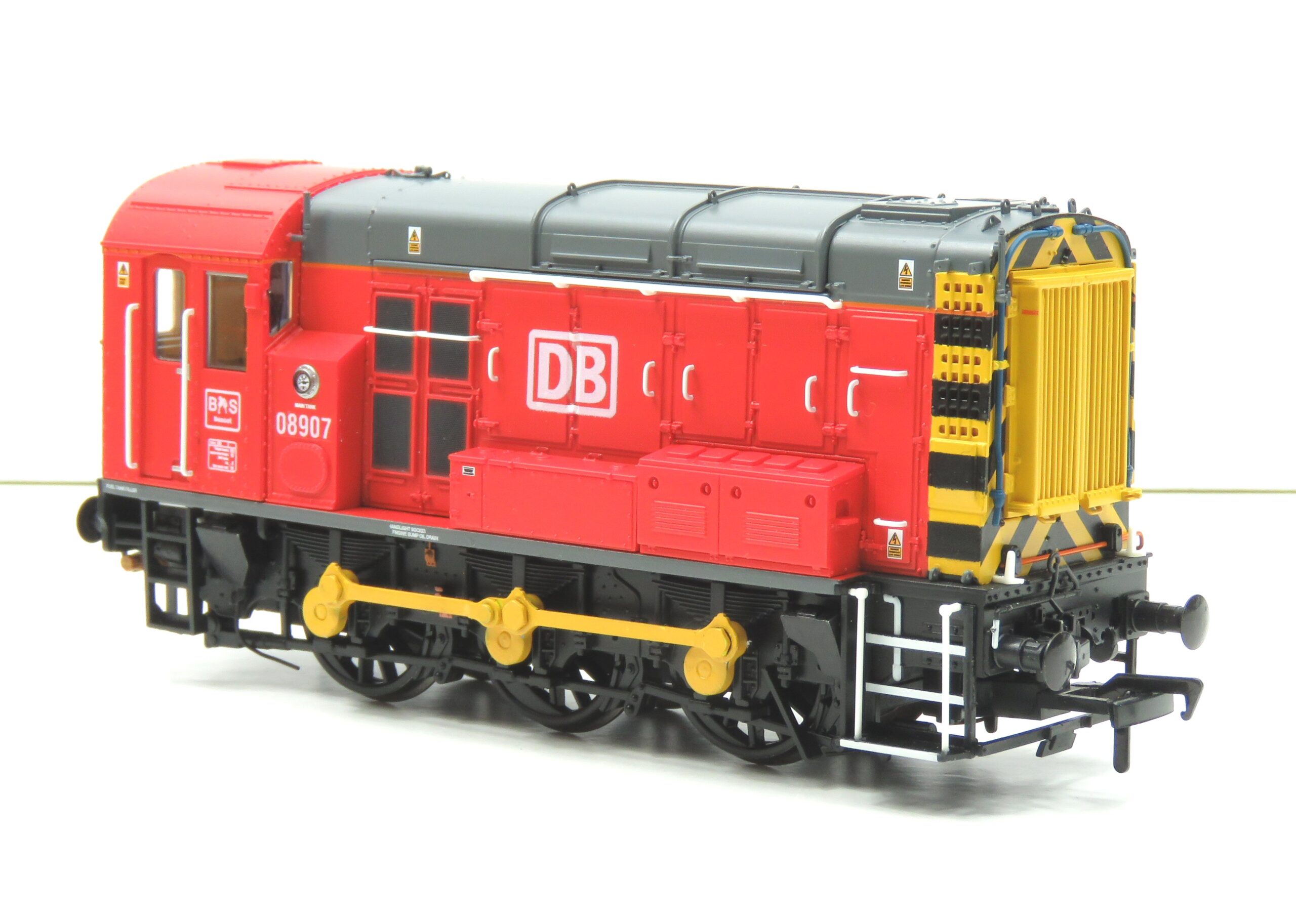 Bachmann RRB08907 Class 08 08907 DB Red OO - Gauge DCC READY / REWORK