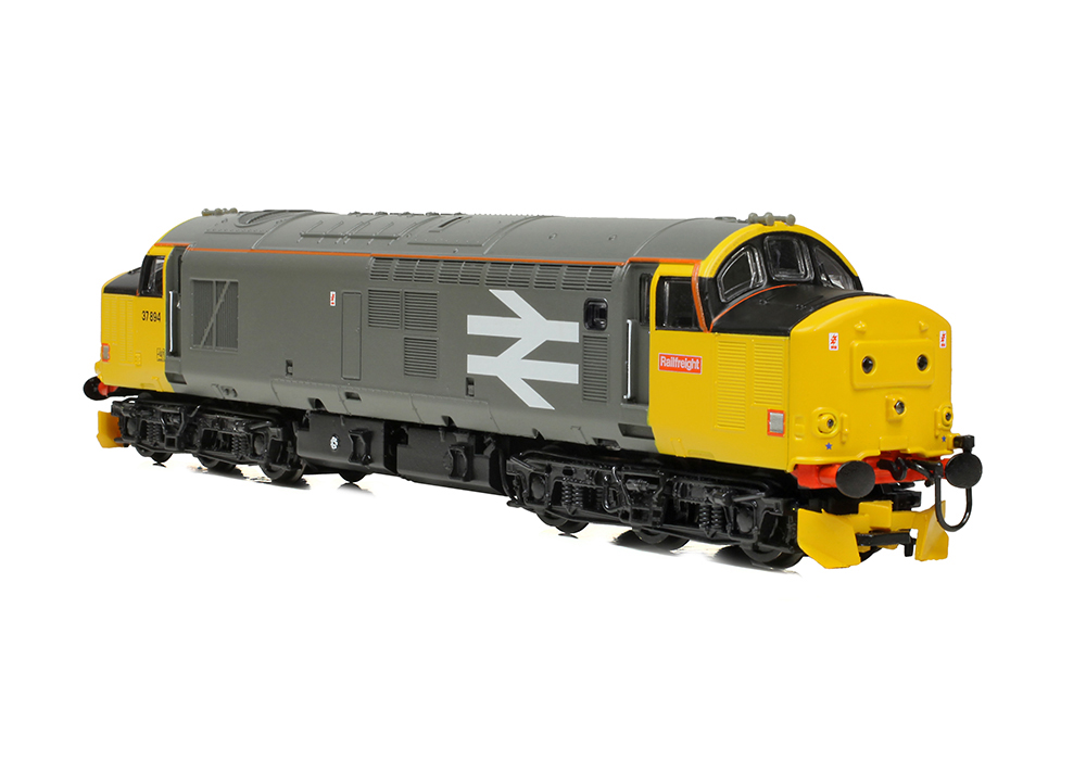 Graham Farish 372-110 Class 37/7 37894 BR Railfreight Grey - N Gauge