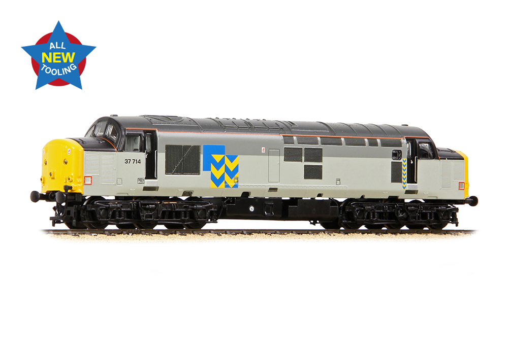 Graham Farish 372-111 Class 37/7 37714 BR Railfreight Metals Sector - N Gauge
