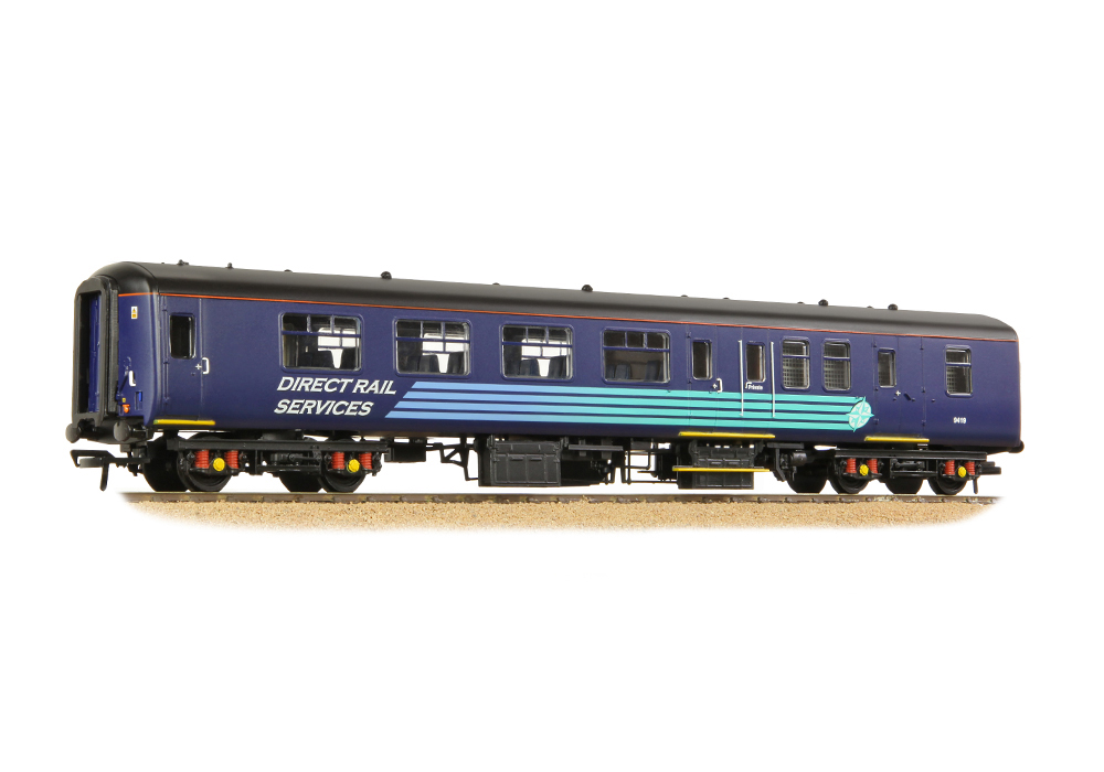 Branchline 39-383 BR Mk2A BSO Brake Second Open DRS Compass (Revised) - OO Gauge