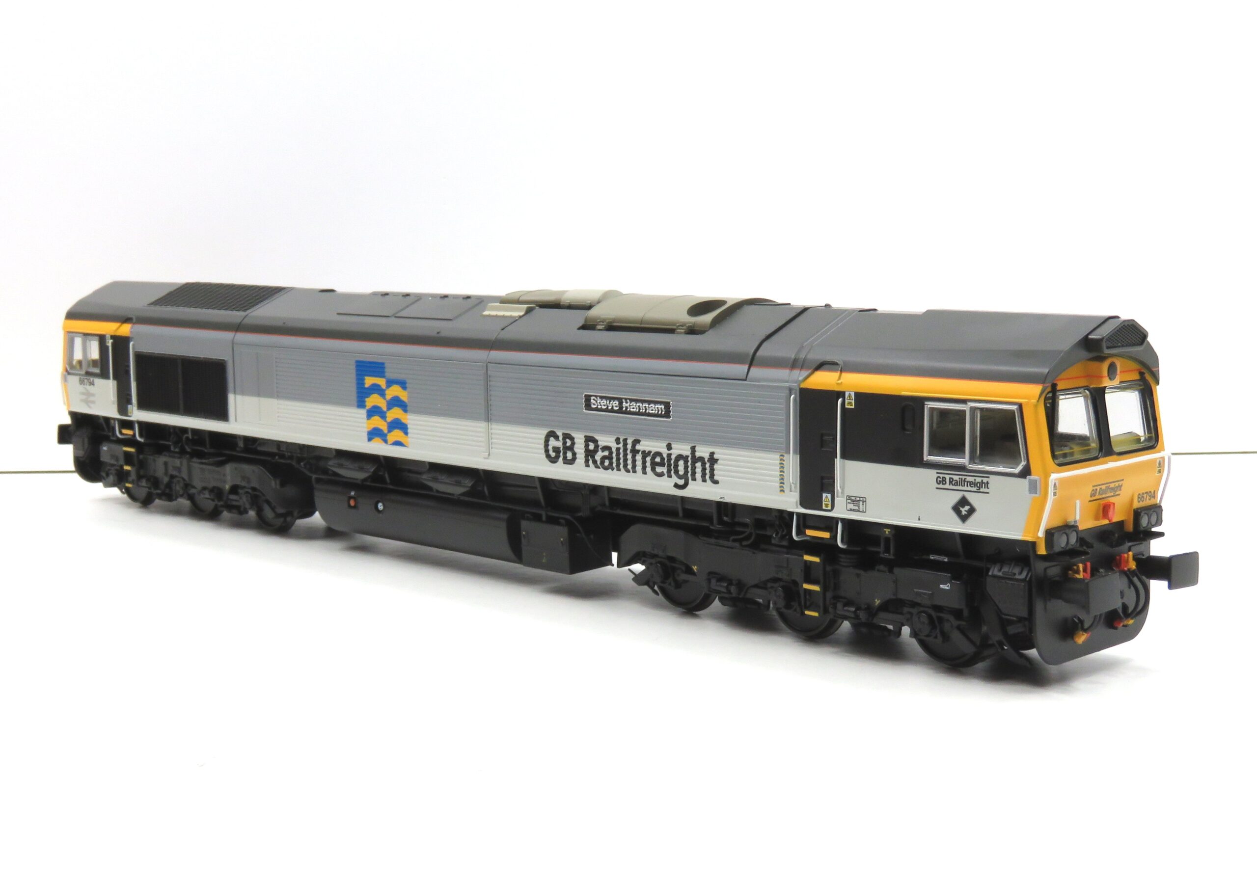 Accurascale ACC3030-DCCP Class 66 - GBRf Triple Grey 66794 Steve Hannam - DCC Sound Fitted - OO Gauge Limited Edition PREOWNED