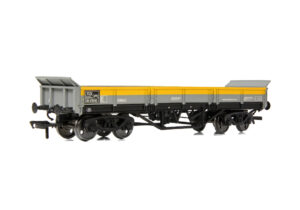 EFE Rail E87120 BR YCV 'Turbot' Bogie Ballast Wagon BR Engineers Grey & Yellow - OO Gauge