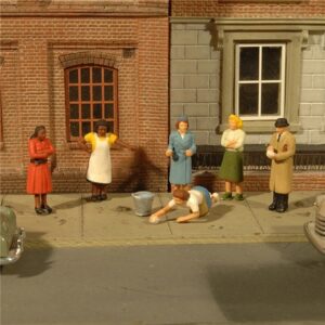 Bachmann USA 33117 Sidewalk People (6/Pack) - 1:87 Scale