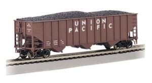Bachmann USA 18717 3-Bay 100-Ton Hopper - Union Pacific® #36328 - HO Gauge