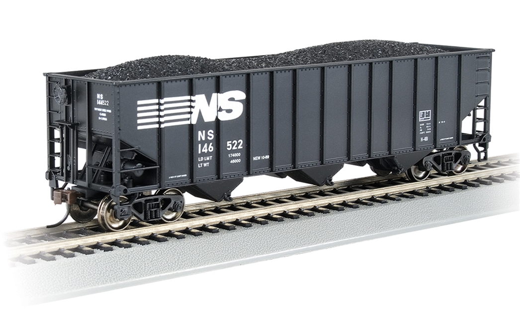 Bachmann USA 18728 3-Bay 100-Ton Hopper - Norfolk Southern #146522 - HO Gauge