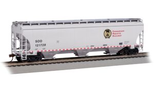 Bachmann USA 70637 Trinity 5161 3-Bay Covered Hopper - Canadian Pacific #121728 (SOO) - HO Gauge