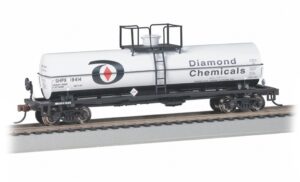 Bachmann USA 75805 Chemical Tank Car - Diamond Chemicals #19414 W/Small Dome - HO Gauge