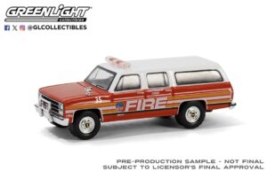 Greenlight GL30501 1991 Chevrolet Suburban – FDNY Battalion Chief - 1:64 Scale