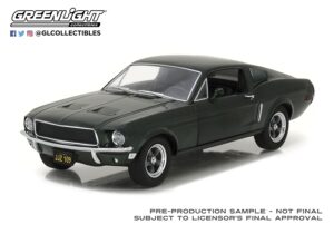 Greenlight GL84038 1968 Ford Mustang GT Fastback - Highland Green - Evergreen - 1:24 Scale
