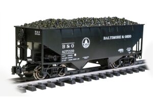Bachmann USA 94001 Two-Bay Off Set Hopper (With Coal Load) - Baltimore & Ohio #747220 - LS Gauge