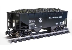 Bachmann USA 94002 Two-Bay Off Set Hopper (With Coal Load) - Baltimore & Ohio #427313 - LS Gauge