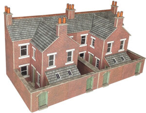 Metcalfe PO304 Low Relief Terraced House Backs - Brick OO/HO Scale