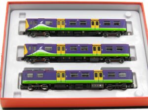 Revolution Trains RT-N-313-321DC Class 313 3-Car EMU 313117 Silverlink - N Gauge (DCC Ready)