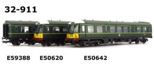 Bachmann 32-911P Class 108 3- Car DMUIn BR Green Livery Small Yellow Panels OO Gauge PREOWNED as NEW