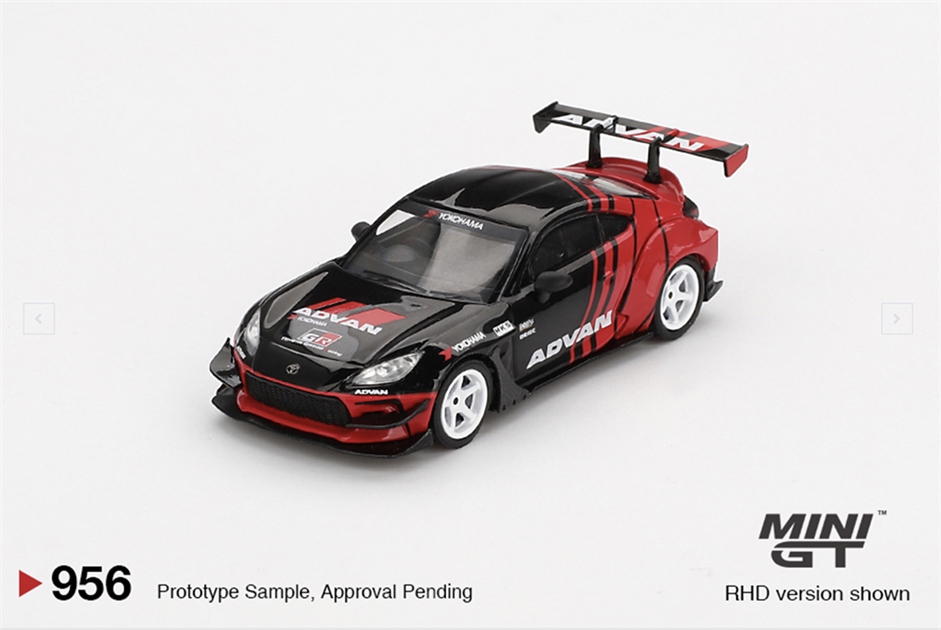 MiniGT MGT00956-R Toyota GR86 HKS Type R Advan 2022 Tokyo Auto Salon (RHD) - 1:64 Scale