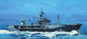 Trumpeter PKTM05715 US Navy USS Blue Ridge LCC-19 1997 Amphibious Command Ship - 1:700 Scale