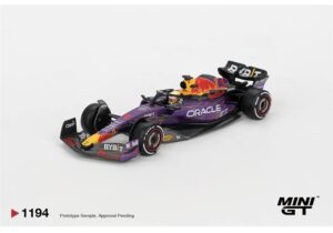 MiniGT MGT01194-L Oracle Red Bull Racing RB19 No.1 Max Verstappen 2023 F1 Las Vegas GP - 1:64 Scale
