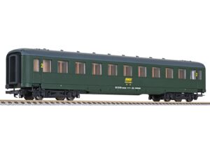 Liliput L334594 Passenger Coach, 2nd Class, 50 87 29-20 008-1, SNCF Green, Ep.IV - HO Gauge