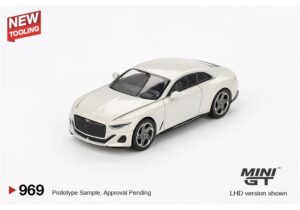 MiniGT MGT00969-L Bentley Batur Bonneville Pearl (LHD) - 1:64 Scale