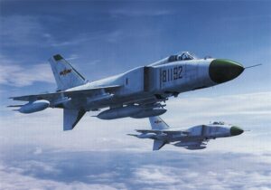Trumpeter PKTM01610 Shenyang F-8 Finback-B - 1:72 Scale