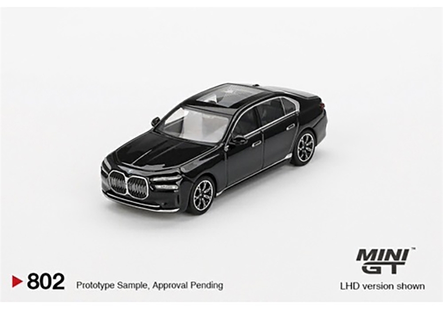 MiniGT MGT00802-R BMW i7 eDrive50 Black Sapphire (RHD) - 1:64 Scale