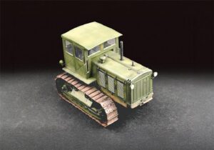 Trumpeter PKTM07111 Russian ChTZ S-65 Tractor with Cab - 1:72 Scale