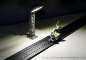 Proses PHOS-001 Slot Car/1:64 Scale Laser-Cut Kit, Light Tower (pre-wired) - 1:76 Scale