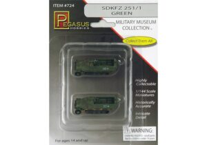 Pegasus PKPG0724 German Army SdKfz 251/1 Green Half-Track Vehicles (Qty 1 Ea) - 1:144 Scale