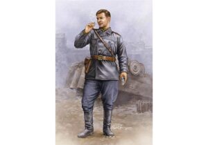 Trumpeter PKTM00702 Soviet Army WWII Tank Crewman V2 Figure - 1:16 Scale