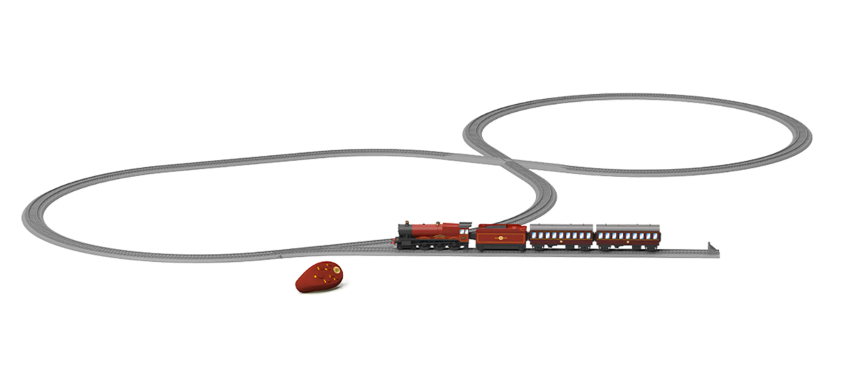 Hornby R9370SSM Playtrains - Playtrains Hogwarts Express Train Set with Steam OO Gauge