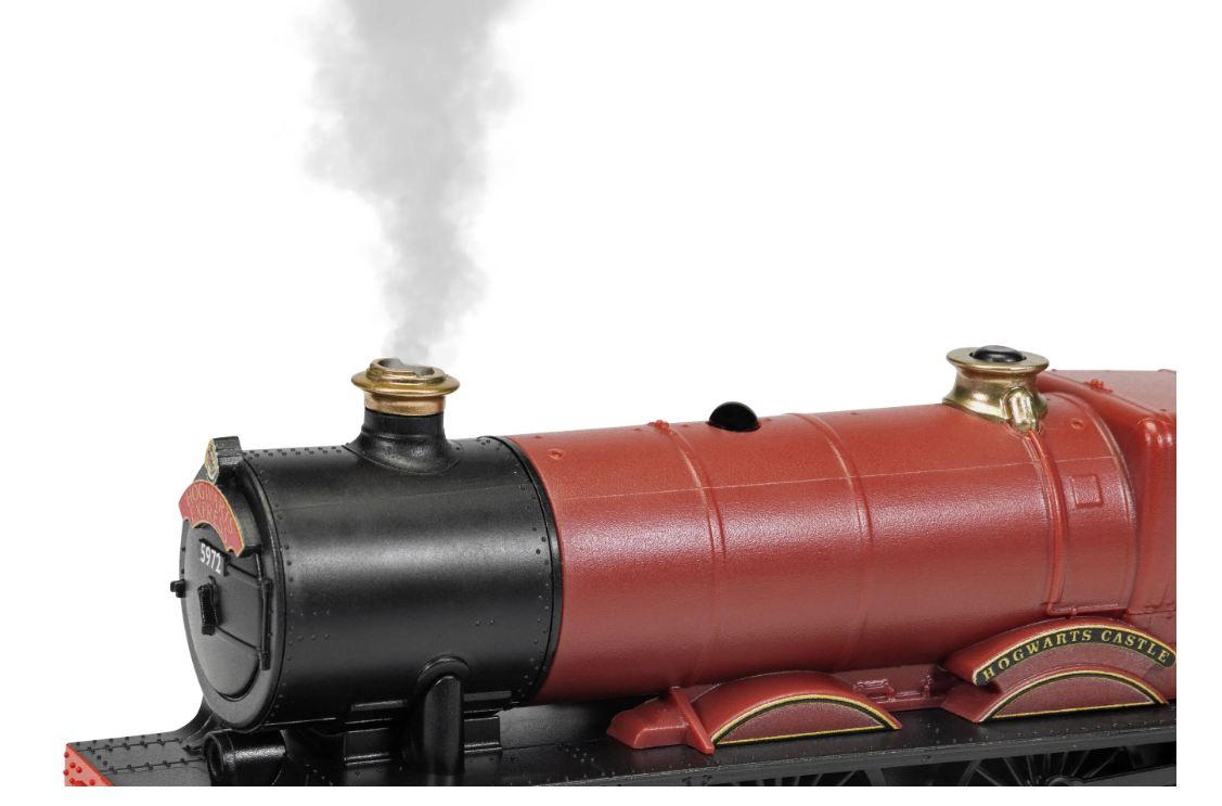 Hornby R9370SSM Playtrains - Playtrains Hogwarts Express Train Set with Steam OO Gauge